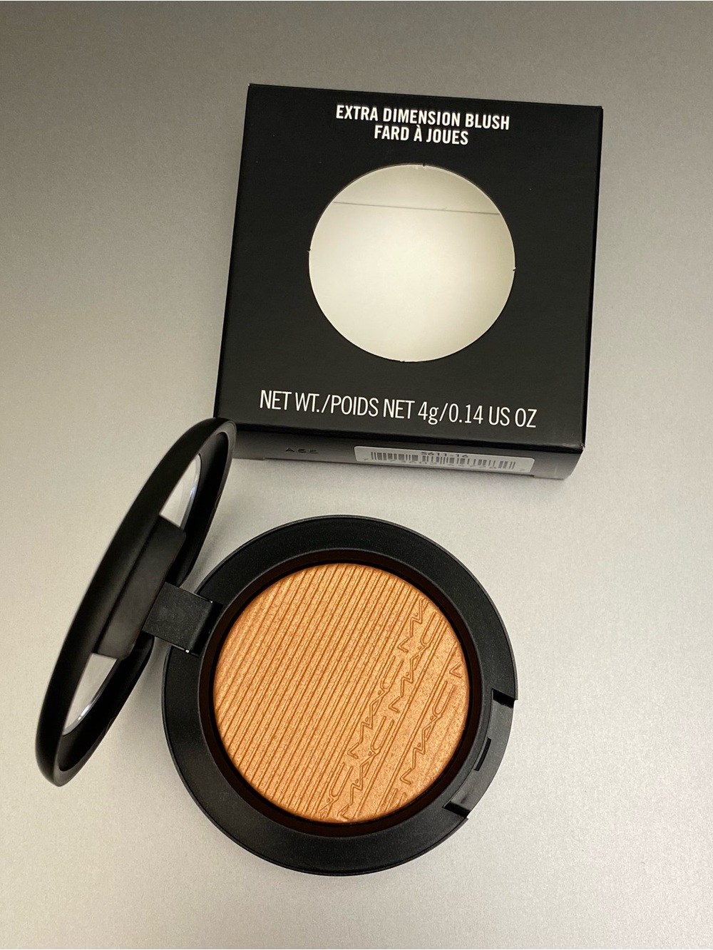 MAC “Just a Pinch” Extra Dimension Blush